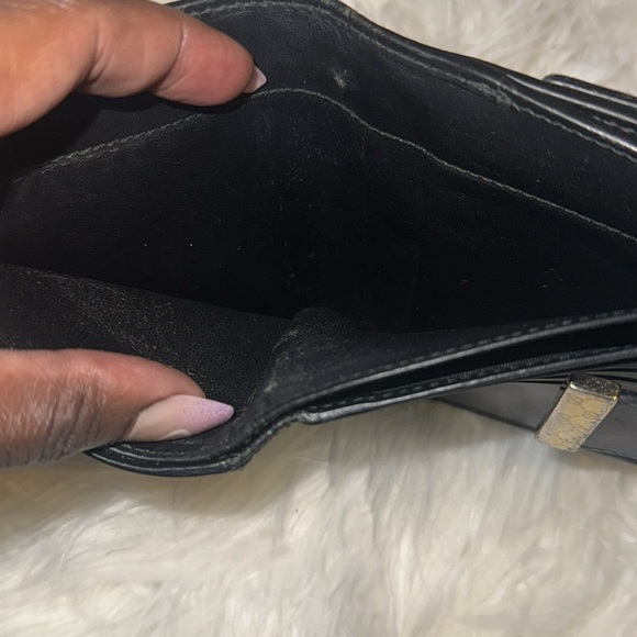 2 Gucci rehab wallets - Picture 15 of 16